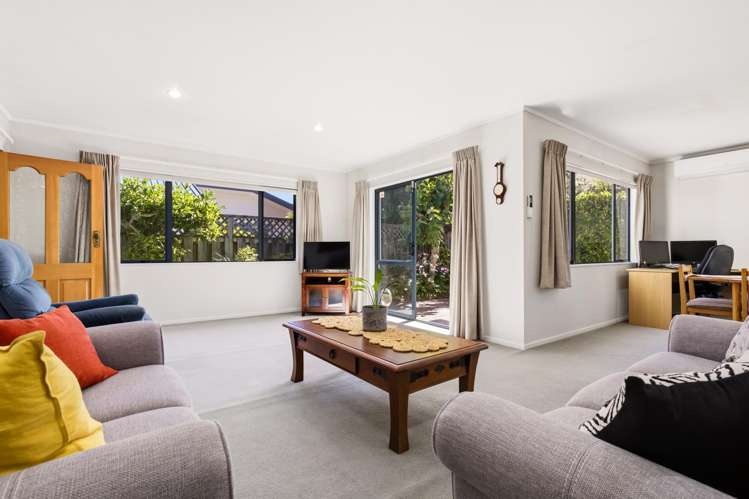 2/12 Heathcote Street Central_7