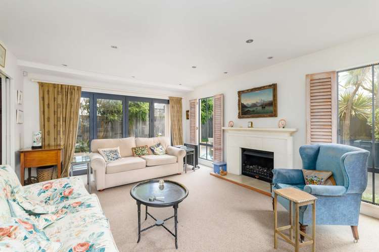 56 Hawkesbury Avenue Saint Albans_2