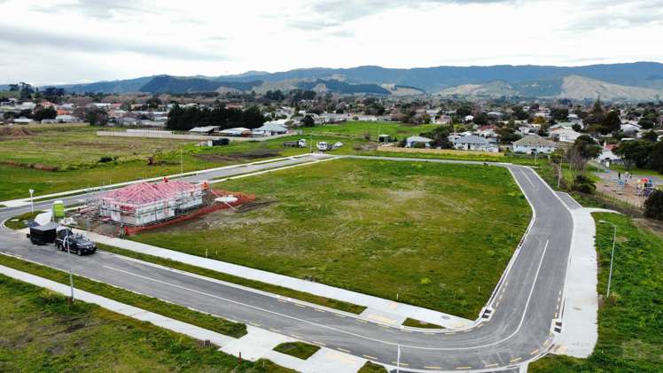 21 to 89/237 Rangiuru Road Otaki_9