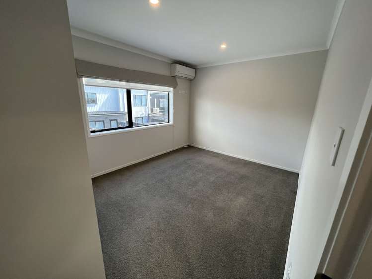 37 Walter Merton Road Hobsonville_8