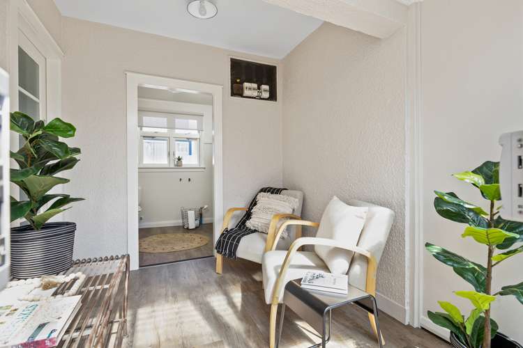 11 Armstrong Avenue Carterton_13