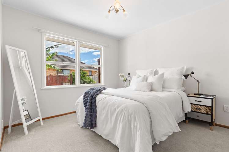 1/20 Dreifuss Place Mangere East_11