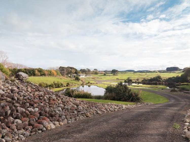 71 Takapu Road Manakau_15