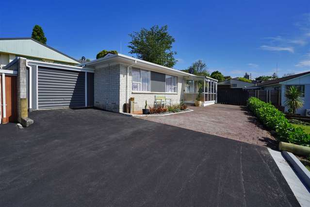 106 Aberdeen Drive Dinsdale_1