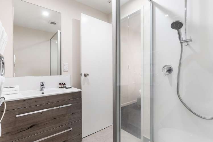 1015/135 Hobson Street Auckland Central_11