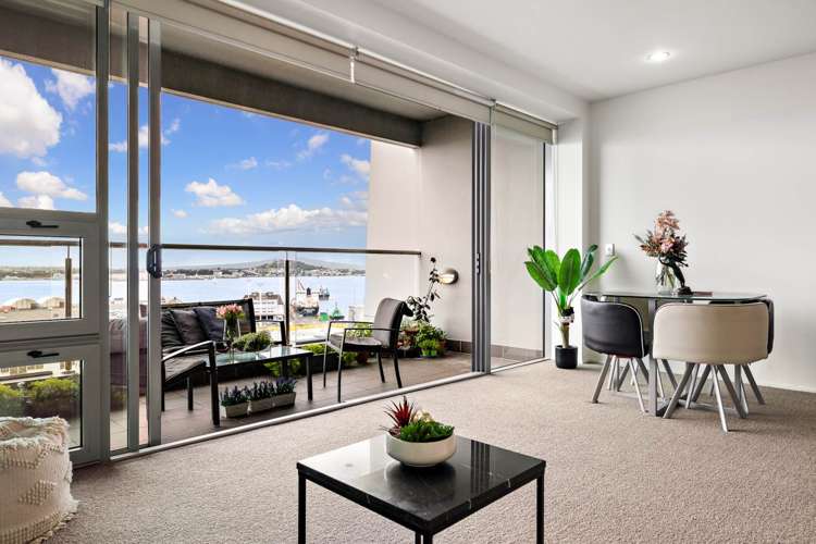 1516/2 Beach Road Auckland Central_6