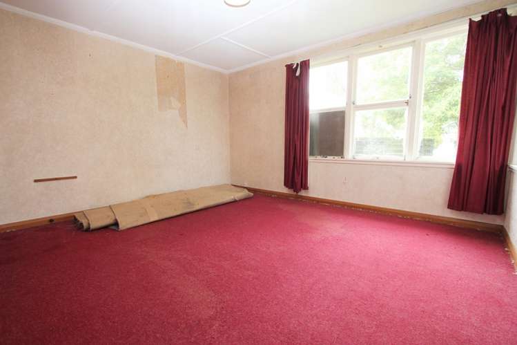 49 Albert Street Pahiatua_11