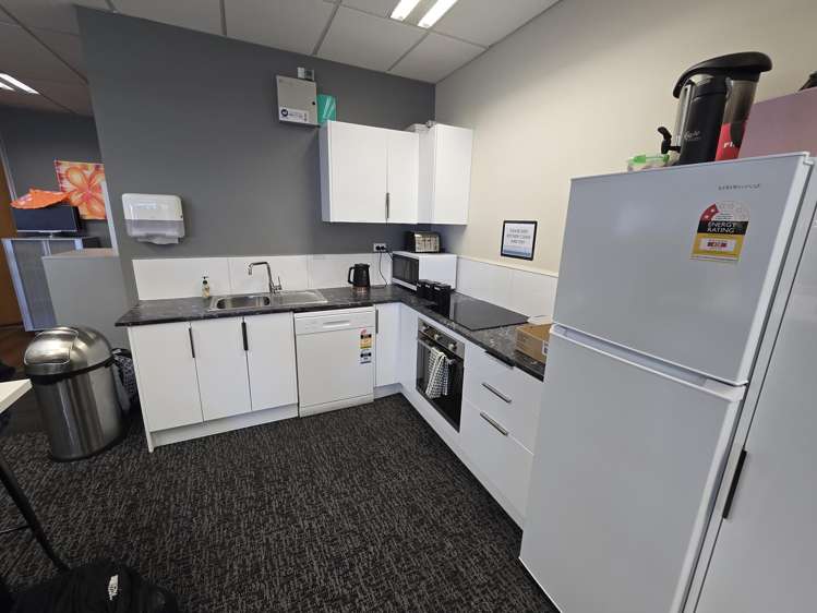 6/20-24 Lambie Drive Manukau City_9