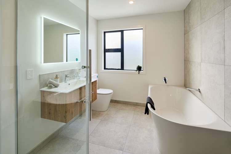 30 Ashton Fitchett Drive Brooklyn_15