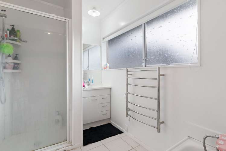 2/17 Poinsettia Place Henderson_9