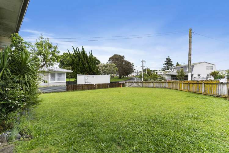 2 Kirton Crescent Manurewa_14