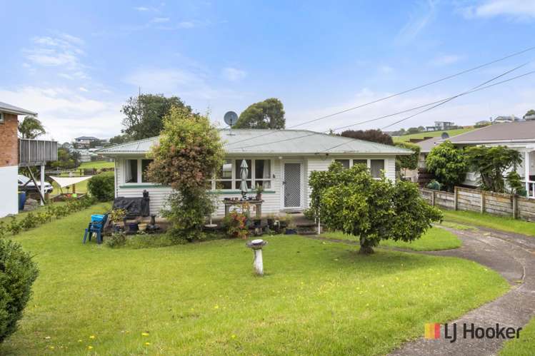 3 The Crescent Waihi Beach_13