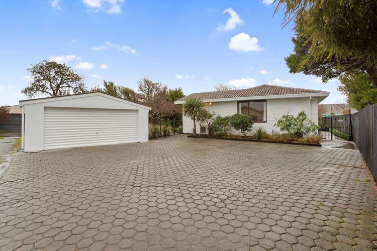 17a Chadbury Street Parklands_15