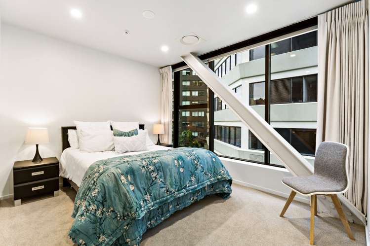 2A/2B/2 St Martins Lane 1672_16