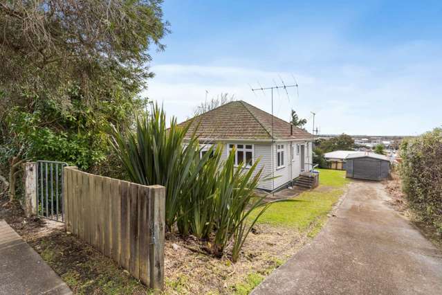 8 Nelson Street Helensville_2