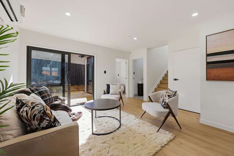 Lot 1&2/82 Botany Road_4