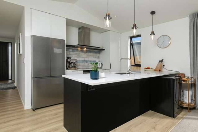 9 Waddell Street Lake Hawea_4