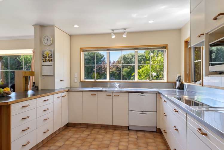 142 River Road Lincoln_4