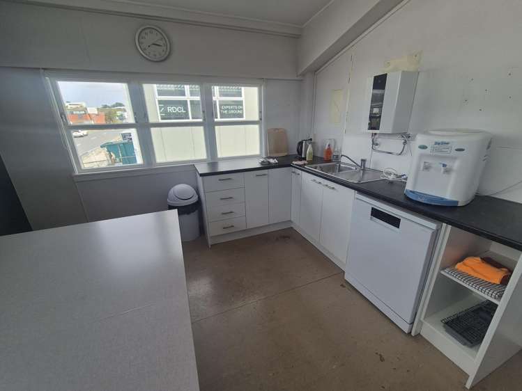 2 Raiha Street Elsdon_9