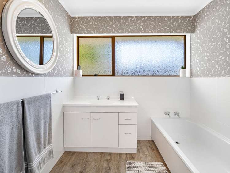 9 Dee Street Levin_16