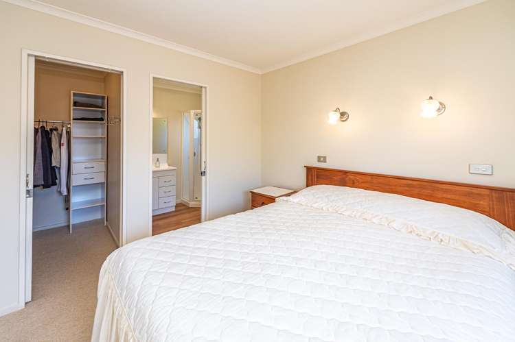 25 Bens Place Springvale_15