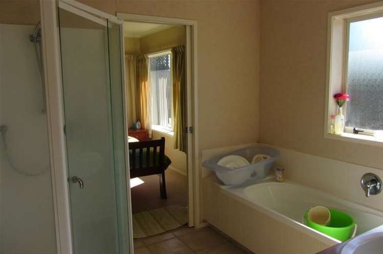 75 Sheriff Place Randwick Park_7