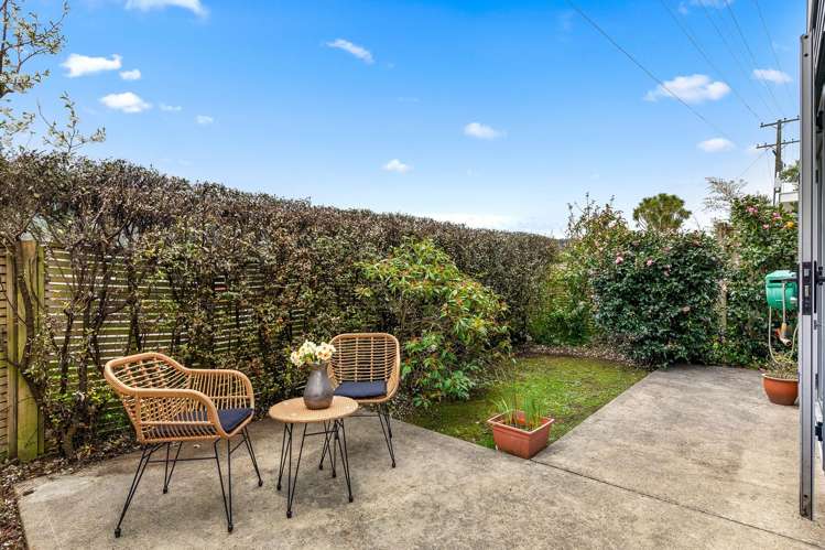 1a Stephen Street Tawa_13