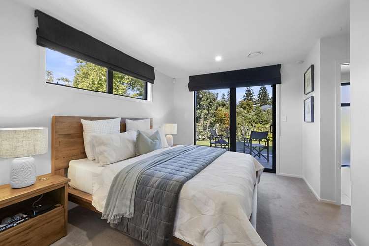 2/31 Links Drive Waiwhakaiho_10