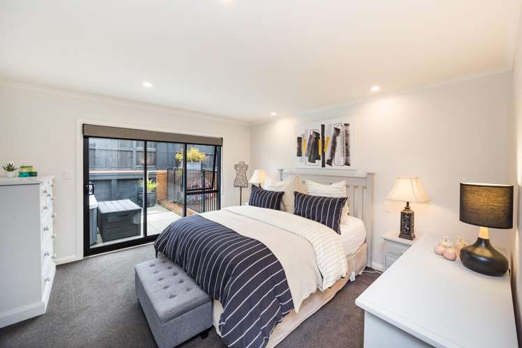 7 Mediterranean Grove Fitzherbert_13