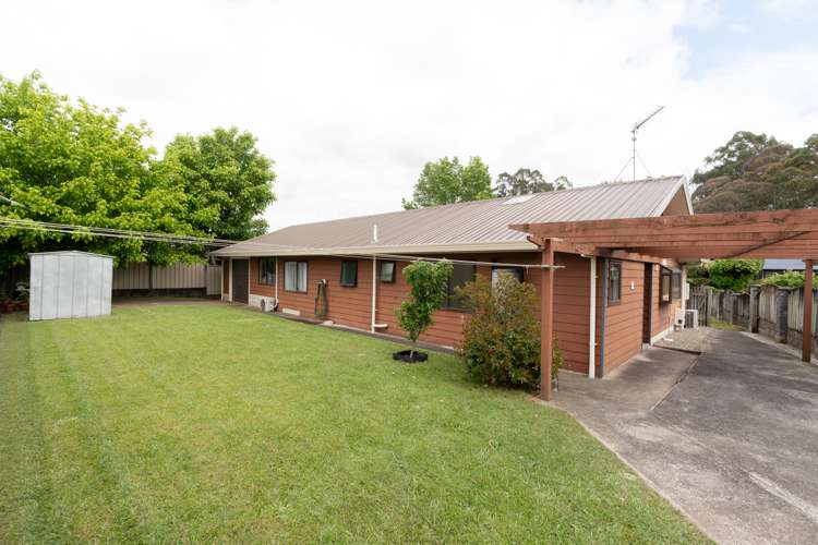 16 Oregon Crescent Glenview_6