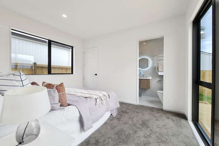 25 Ascent Street Flat Bush_9