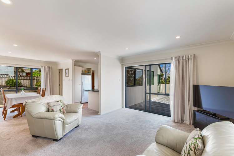 2/12 Richards Avenue Forrest Hill_10