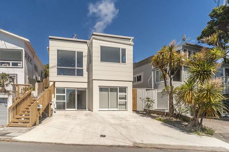 58 Mortimer Terrace Brooklyn_8