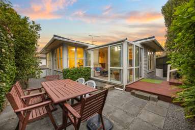 22A Commissariat Road_1