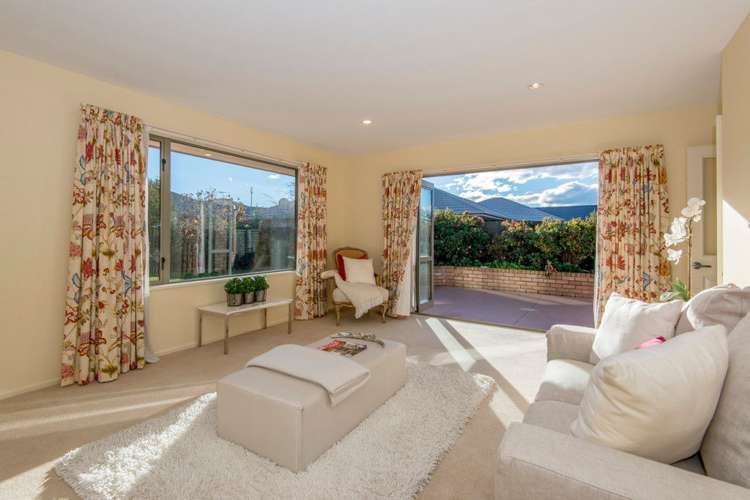 5 Sweet Waters Place Woolston_5