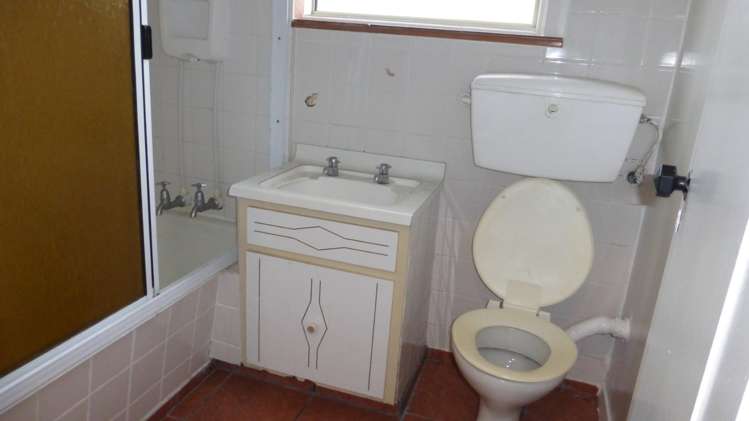 10 Garvins Road Hornby_13