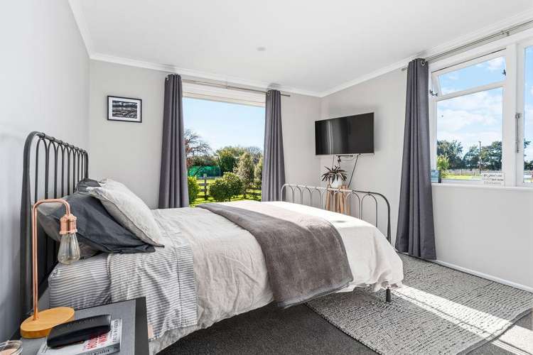 362 Somerset Road Carterton_10