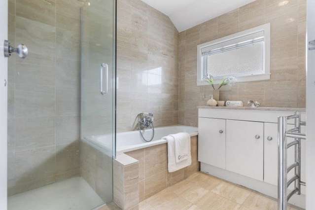 206 Hurstmere Road 塔卡普纳奥克兰新西兰_2