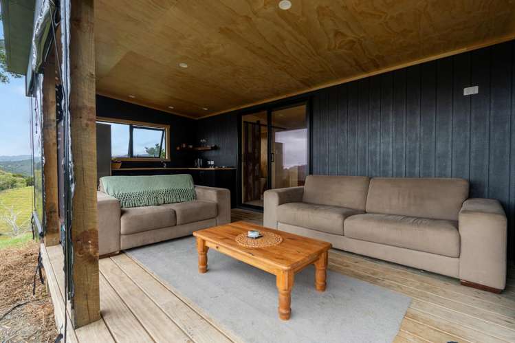 538 Hailes Road Whananaki_17