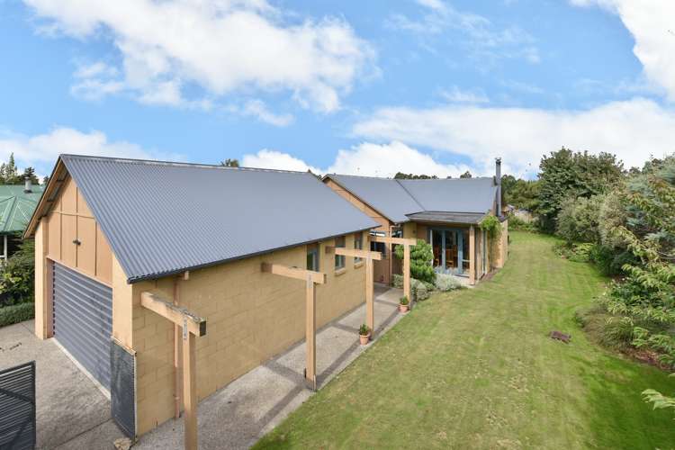 11 Craigieburn Street Darfield_18