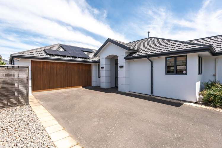 12 Pepperwood Place Shirley_1