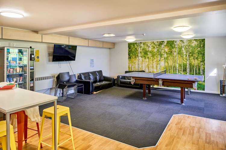 240 Gracefield Road Seaview_7