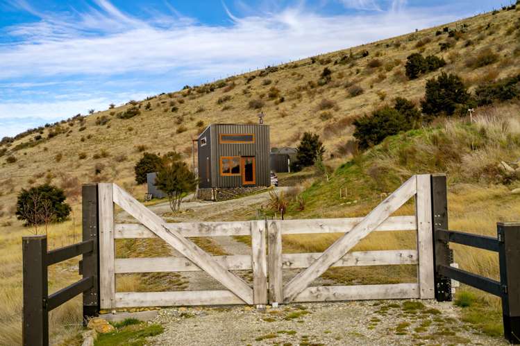 247 Pukekowhai Drive_1