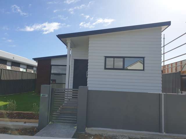 24 Karearea Avenue Porirua_2