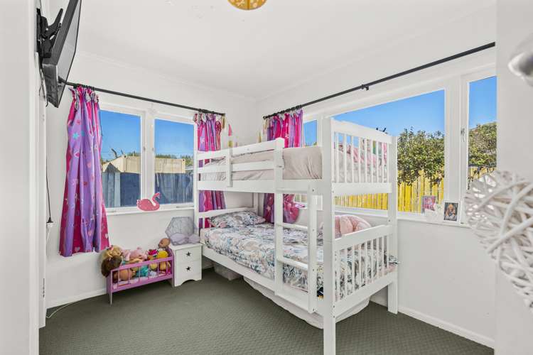 73a Awaroa Road Helensville_17