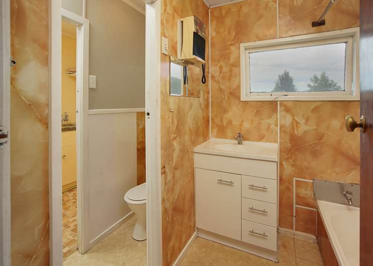 22 Hampden Street Murchison_22