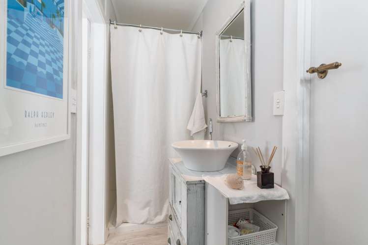 204 Beverley Terrace Whangamata_12