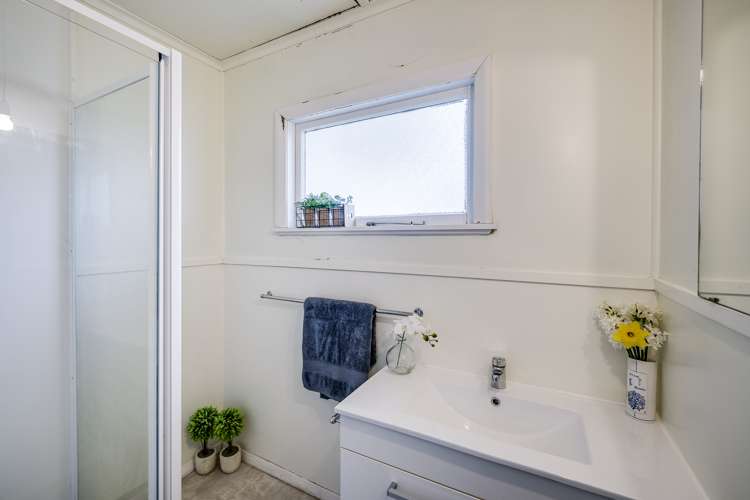 42 Waterhouse Street Taradale_10