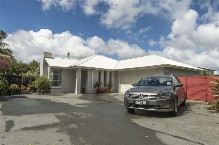 5 Courtney Lane Matakana_0