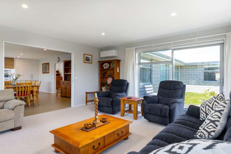 22 Rose Manor Drive Springlands_7